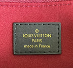 Lo vu passy chain messenger bag